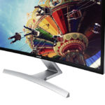 Samsung Curved Monitor umfängt Betrachter mit visuellem 3D-Effekt