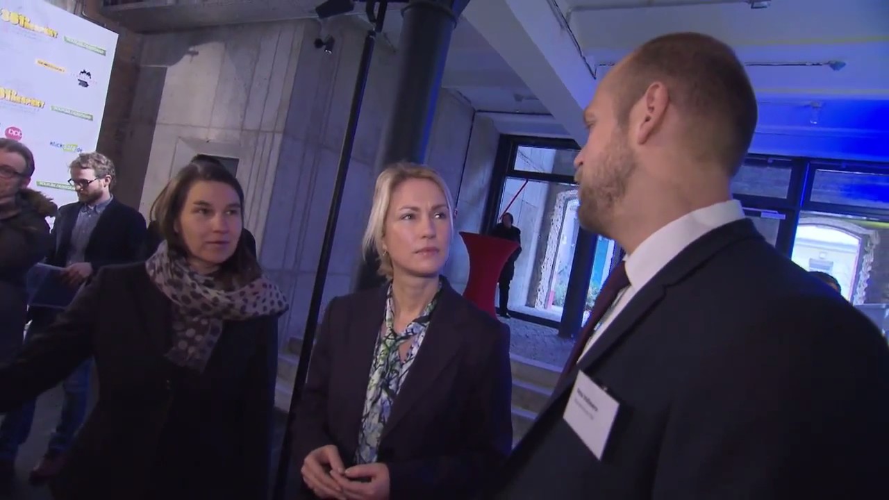361 Grad Respekt Summit mit Manuela Schwesig, Marie Meimberg und Daaruum