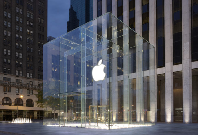 Apple Store Fifth Avenue New York City