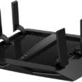 Nighthawk X6 AC3200 Tri-Band-WLAN-Router R8000