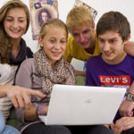 Teenagers_Online_15